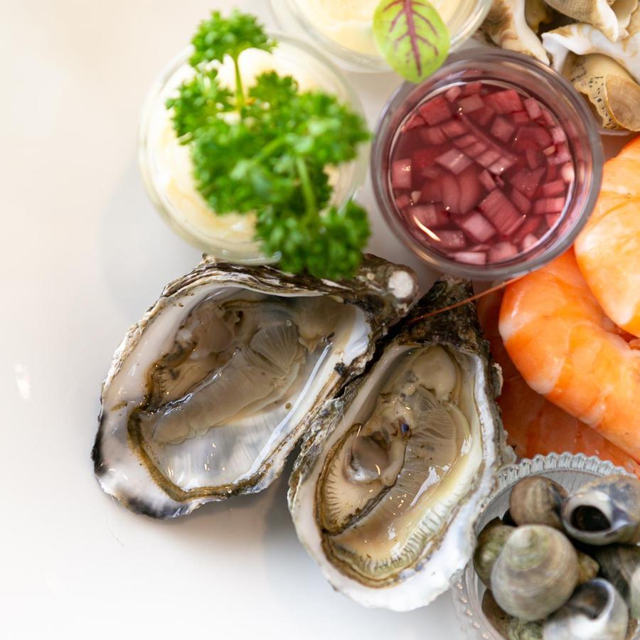 Logis Hotel Le Calluna Restaurant La Flottille Préfailles Eksteriør billede